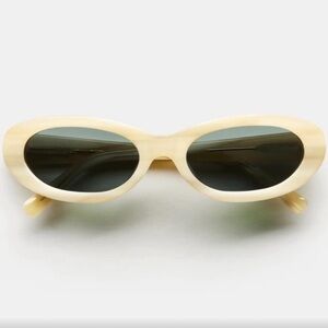 VEHLA sunnies